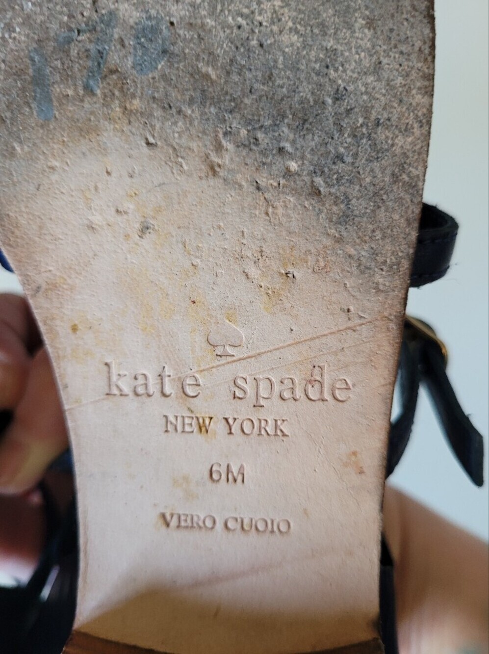 Kate Spade Sahara Camel Gladiator Flat Sandals, VGUC, Size 6 - Picture 11 of 11